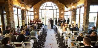 Loch Lloyd Country Club Venue Village Of Loch Lloyd In 2020 Kansas City Wedding Venues Kansas City Wedding Small Wedding Receptions