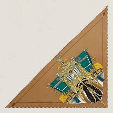 デザインがおしゃれ♪】HERMES スカーフ トライアングル