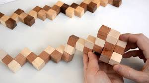 Composed of 12 pieces, the puzzle can be a real challenge. How To Solve The Snake Cube Puzzle Youtube