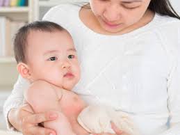 Giver your baby a little bit of water sometimes a little bit of water can go a long way. How To Stop Hiccups In Newborn Times Of India