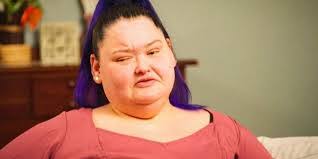 Kristin Snodgrass's Instagram, Twitter & Facebook