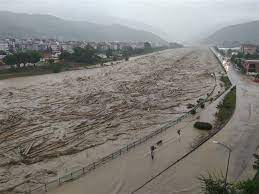 Bartın'da gece saatlerinde başlayan sağanak yağmur sel ve taşkınlara neden oldu. C4z0zz8jsolt6m