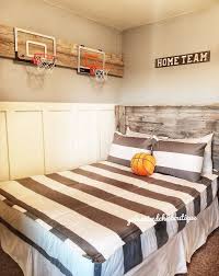 The youngsters like to sleep with a view of their favorite hero, so be sure to obtain the decorative pillows with the motives or as a label to stick on the head of the bed. 220 Sports Themed Rooms Ideas In 2021 Sports Themed Room Boy Room Baseball Room