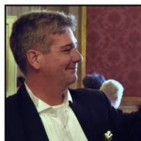 70+ perfiles de «Newman»