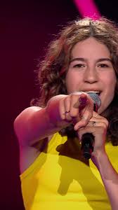Clare Raines The Voice