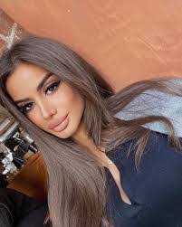 Lizeth Brito's Instagram, Twitter & Facebook