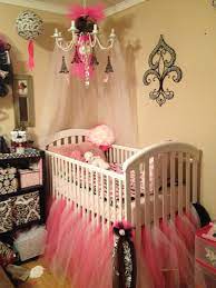 Pequeñas historias de decoración · vintage & chic. Delaney S Paris Damask Themed Nursery Look At The Two Poodle Dolls In The Crib So Cute Baby Girl Room Themed Kids Room Baby Room Decor