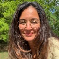 Kimberly Selman's Instagram, Twitter & Facebook