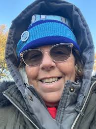 Happy Friday ! Treasure all the Blessings around you big or small ! K x