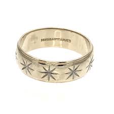 Mens 14k Gold Wedding Band Ring With Carved Starbursts 14k Gold Wedding Band Wedding Ring Bands Mens Wedding Bands