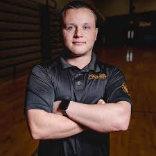 𝘾𝙤𝙖𝙘𝙝 𝙤𝙛 𝙩𝙝𝙚 𝙈𝙤𝙣𝙩𝙝 honors coaches who have been successful 