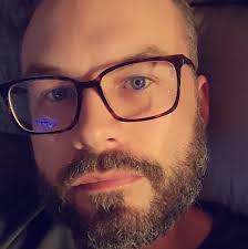 How has everyone upgraded the strefan precon? I've already added $50 worth  of upgrades but it's preforming like garbage against the blood rites deck I  just bought & upgraded 🤣🤔