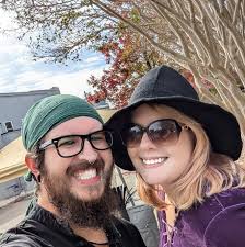 Ending my tour with some standup comedy in New Orleans! Free to all ticket  holders 😎