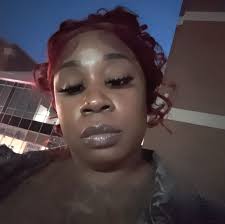 What job opportunities are available in Clarksville?