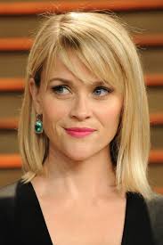 Un carré plongeant dégradé parfait pour les cheveux fins, car il ne demande que peu de volume étant donné sa coupe. 1001 Idees Originales Pour Coupe Pour Cheveux Fins