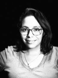 Sarah Tacey's Instagram, Twitter & Facebook