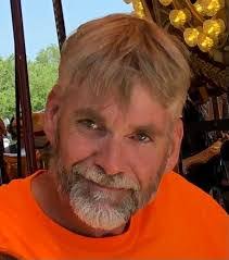 Kyle Shields's Instagram, Twitter & Facebook