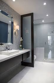 This french hotel style washing space is definitely one of my most favorite narrow bathroom remodeling ideas! Clip This Photo Narrow Bathroom Designs Modern Bathroom Design Bathroom Layout