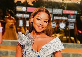 Naledi Aphiwe issues apology following on-stage chaos at the Mthandeni Summer Experience festival | Life