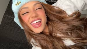 Avani Gregg (@muaavani) • Instagram photos and videos