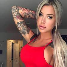She grew up in quebec, canada, having lived in laval and montreal. Laurence Bedard Facebook