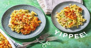 Cremiger Spatzleauflauf Rezept Hellofresh Rezept Spatzleauflauf Spatzle Lebensmittel Essen