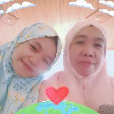 Supreme leader💓💓💓💓🇮🇷 💯 . . . . Ten Unknown Facts About #Tesla  Founding: Tesla was founded in 2003 by engineers Martin Eberhard and Marc  Tarpenning, not Elon Musk. Musk joined the company