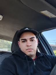 Hello all, I'm looking to make some new friends to play with! My name is  Xan and I'm 18 years old. I'm from Ontario, Canada. I can't build well, so  I mostly