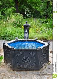 Résultat de recherche d'images pour "water well"