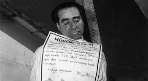Adnan menderes yassıada'da 17 eylül 1961'de sağlık muayenesini yapan doktor heyetinden hiçbir suçun cezası idam olamaz, idama tamamen karşıyım. Adnan Menderes Neden Asildi Jonturk