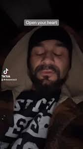 Shawn Gravlin's Instagram, Twitter & Facebook