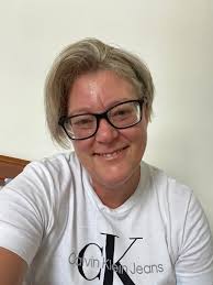 Rebecca Kelton's Instagram, Twitter & Facebook