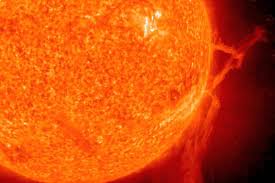 These features change from eclipse to eclipse and the overall shape of the corona changes with the sunspot cycle.however, during the few fleeting minutes of totality few, if any. Mysteries Of Sun Isro S Chandrayaan 2 Mission Provides Key Insights Into Solar Coronal Heating Fip Bias The Financial Express