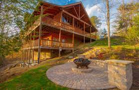 Location for smoky mountain cabin rentals. Cobbly Nob Rentals Gatlinburg Tn Resort Reviews Resortsandlodges Com