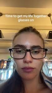 Michaela Armstrong's Instagram, Twitter & Facebook