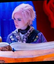 Babysitter's guide is also one of those movies in which a character who is as intelligent, kind, and beautiful as kelly is supposedly an outcast. Oona Laurence A Babysitter S Guide To Monster Hunting Hoodie Jacket