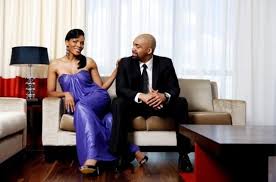 Shona, who is also an actor and producer, took to social media and posted a cute snap of his lovely wife. Wu Jommdltkvdm