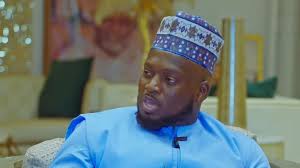 La polémique enfle, Aziz Ndiaye prend la parole : « Ce que je vais faire  avec Miss Ndiaye » (vidéo en commentaire)