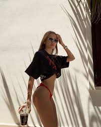 Üniveriste bölümü olarak i̇spanyol dili ve. Sosyal Medyada Linc Edilen Duygu Ozaslan Takipcisinin Skandal Mesajini Ifsa Etti G Tun Batsin Duygusuz Pislik