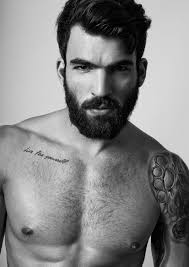 Kult Model Agency Platz Fur Manner Sedcard Brusttattoos Fur Manner Schlusselbein Tattoo Schlusselbein