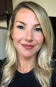 Jennifer Kaster's Instagram, Twitter & Facebook