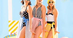 These 2 Easy Swimwear Diys Make For A Perfect Retro Beach Day Beach Costume Poodle Skirt Retro Swimwear
