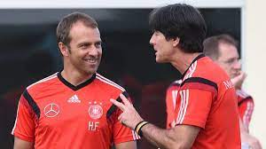 Er muss mittelfeld und abwehr der nationalmannschaft renovieren. Hansi Flick Der Ideale Assistent Fur Niko Kovac Sport Sz De