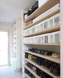 ユウキが投稿したフォト シューズクロークの造作の棚にikeaのskubbシリーズのシ 2018 02 27 12 40 01 シューズクローク 収納 シューズクローク シューズクローゼット 収納