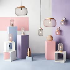 La empleada helena ferreira me informó y ayudó para conseguir todo lo que necesitaba para mi proyecto. Suspension Luminaire Rose Leroy Merlin