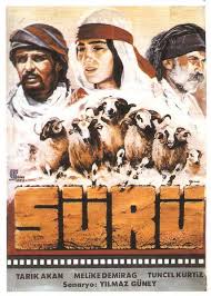 Tiyatro ve sinema oyuncusu erol demiröz 1940 yılında diyarbakır'da doğdu. The Herd Suru 1979 Zeki Okten Tarik Akan Melike Demirag Erol Demiroz Drama Rarefilm