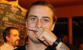 RAIN HAS OKANAGAN 'SPLIT' IN CHERRY PRODUCTION THIS YEAR