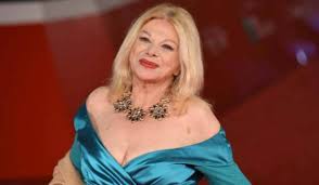 11 march 1933 in tunis) is an italian actress. Sandra Milo Chi Sono I Figli E Il Giovane Fidanzato Dell Attrice
