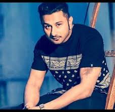 A case has been filed against the singer by his wife shalini talwar under the protection of women from domestic violence act. Yo Yo Honey Singh Is The Best Home Facebook
