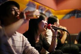 Terus mencintai siti nordiana( official lyrics video). China Larang Lebih Dari 6000 Lagu Karaoke Terkait Hak Cipta